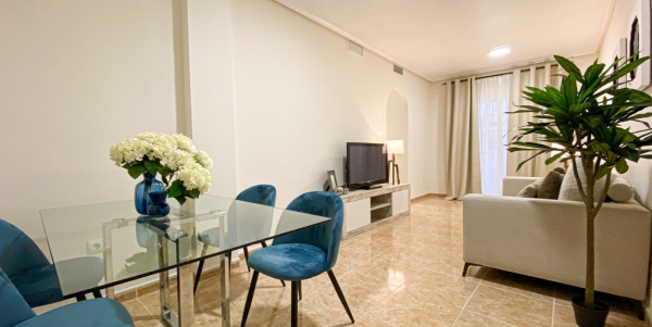 Apartment - Rental - Torrevieja - Playa de Los Locos 